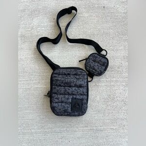 Reebok Mini Crossbody Bag Black Floral Quilted Puffer w/ Detachable Pouch 7x5”